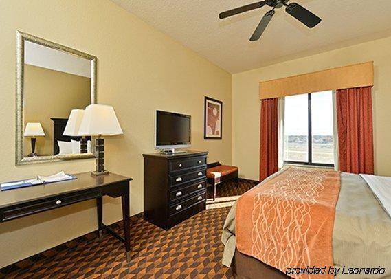 Comfort & 3* Clinton